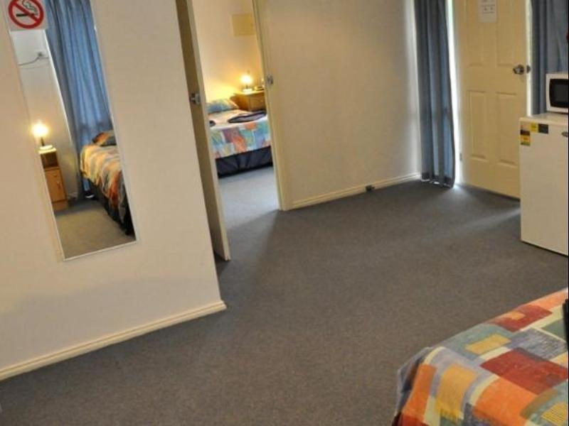 West City Motel Ardeer Kültér fotó